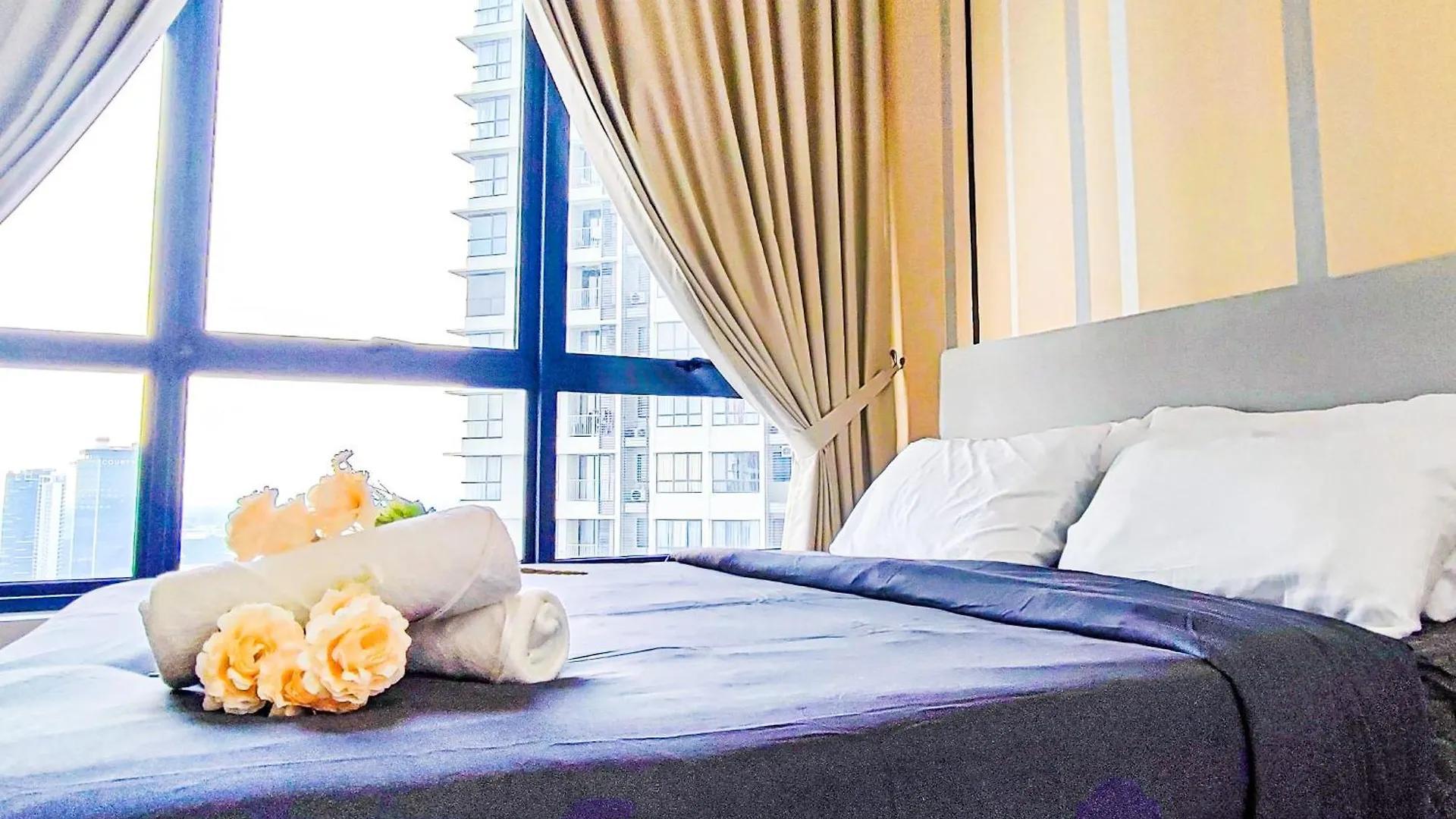 Mall Suite At Sunsuria Forum By Hck Shah Alam 0*,